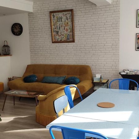 Locn'Roll Apartment Semur-en-Auxois Exterior photo